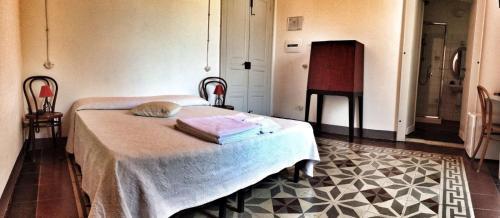 Aghinas Hotel Bosa Buitenkant foto